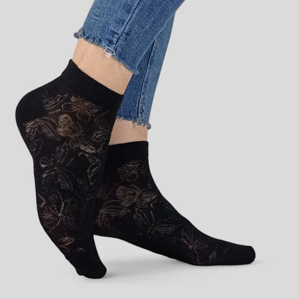 Skarpetki damskie ażurowe za kostkę czarne