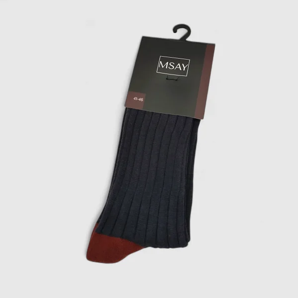 Skarpety męskie w prążek