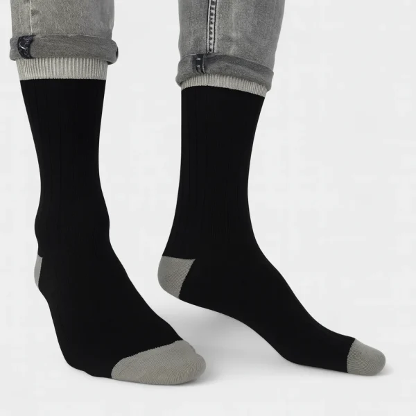 Skarpety męskie w prążek