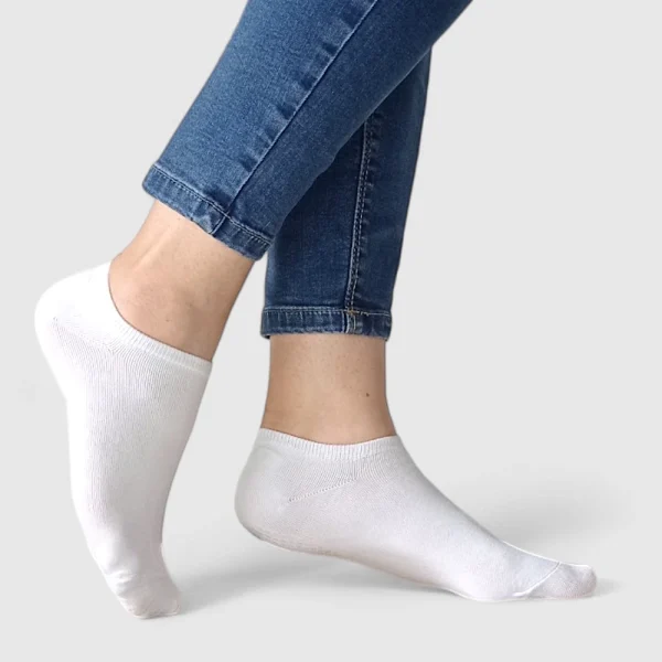 Skarpetki stopki damskie antypoślizgowe białe