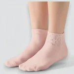 Skarpety damskie z cekinami beżowe